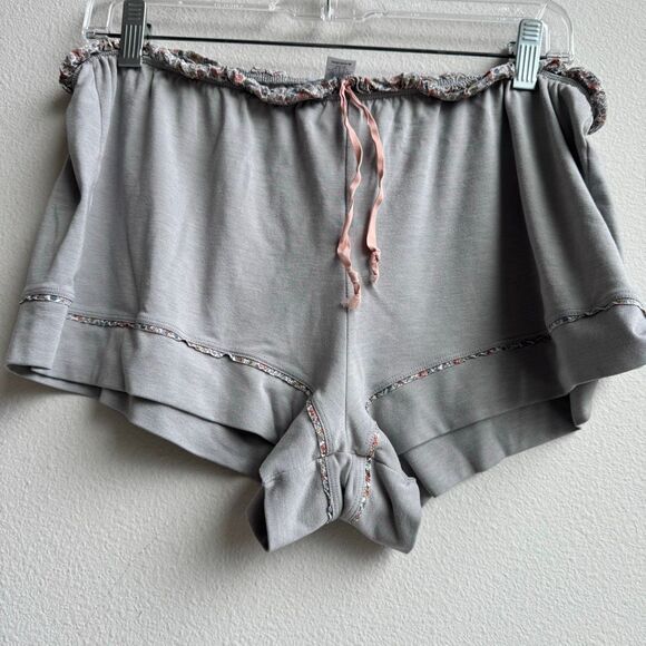 Eberjey Gray Floral Trim Button Down Short Sleeve Pajama Set Size Small? Medium? - Picture 7 of 11